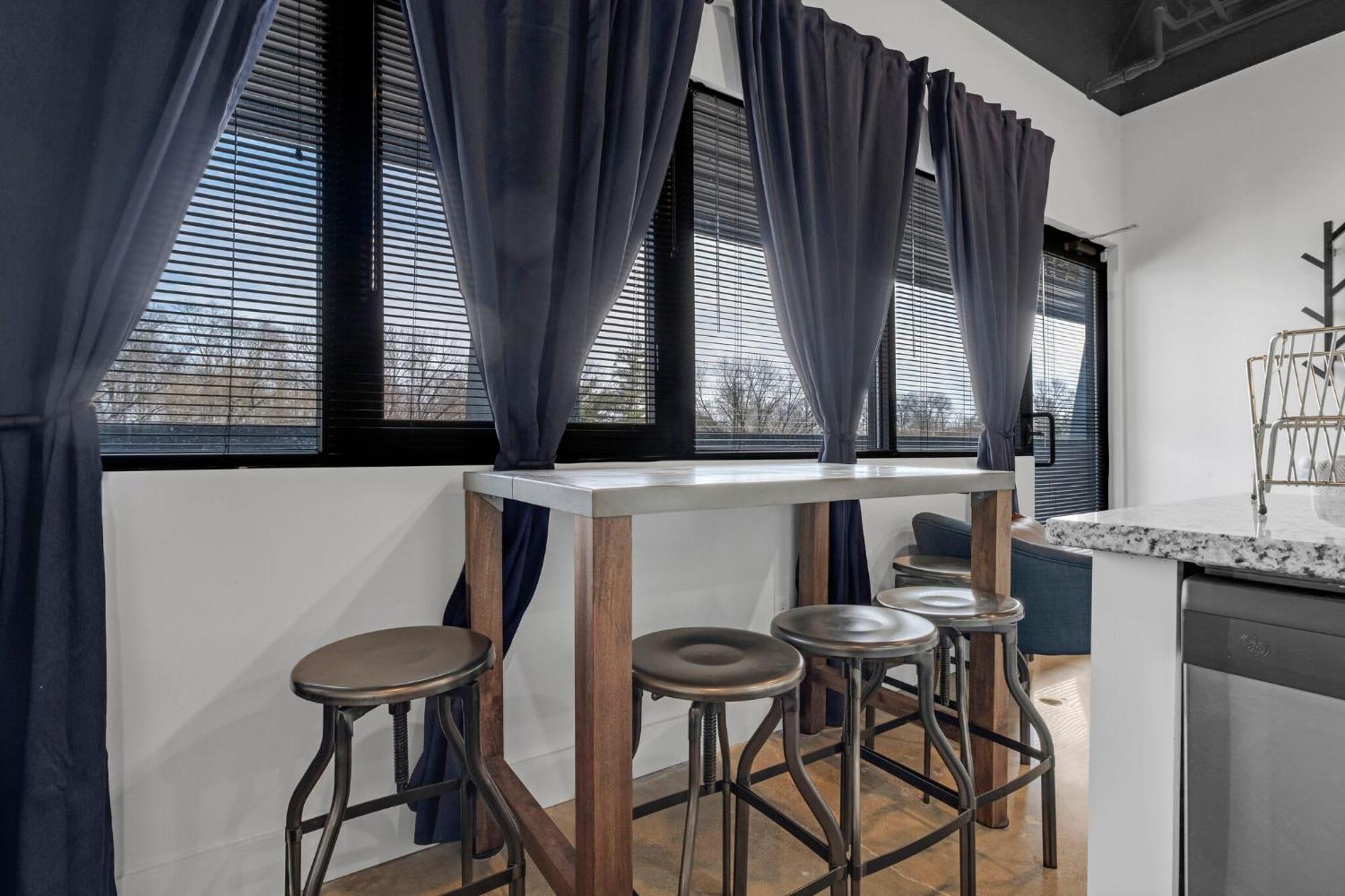 New Studio Sleeps 4 - 7 Mins To Dwtn Nashville Dış mekan fotoğraf